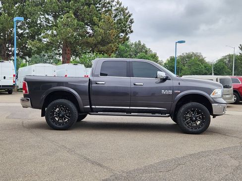 Used 2017 RAM 1500 Limited AWD/4WD image 2