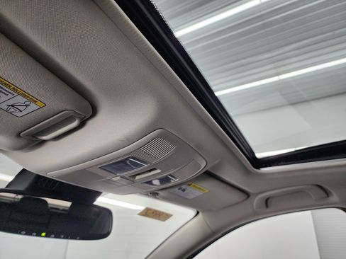 Used 2025 MAZDA CX-5 Carbon Edition image 13