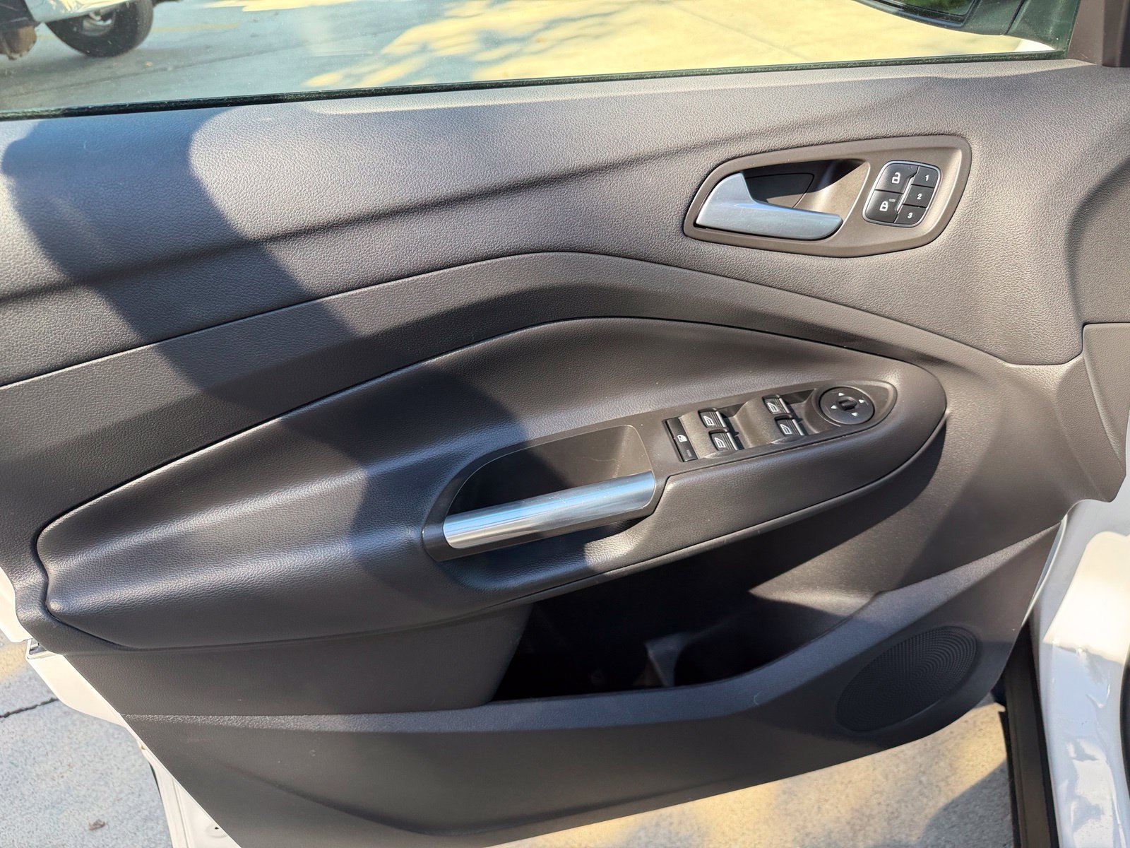 Used 2017 Ford Escape Titanium w/ Equipment Group 301A FWD image 16