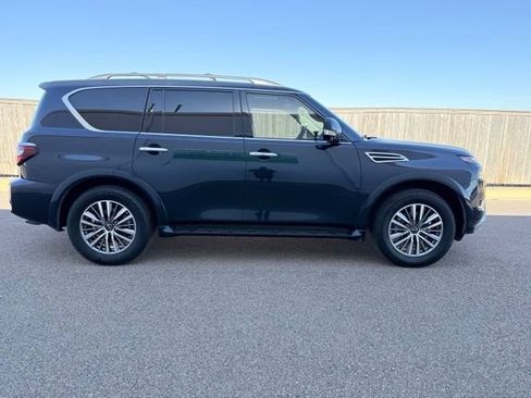 Used 2023 Nissan Armada SL w/ Cargo Package AWD/4WD image 5