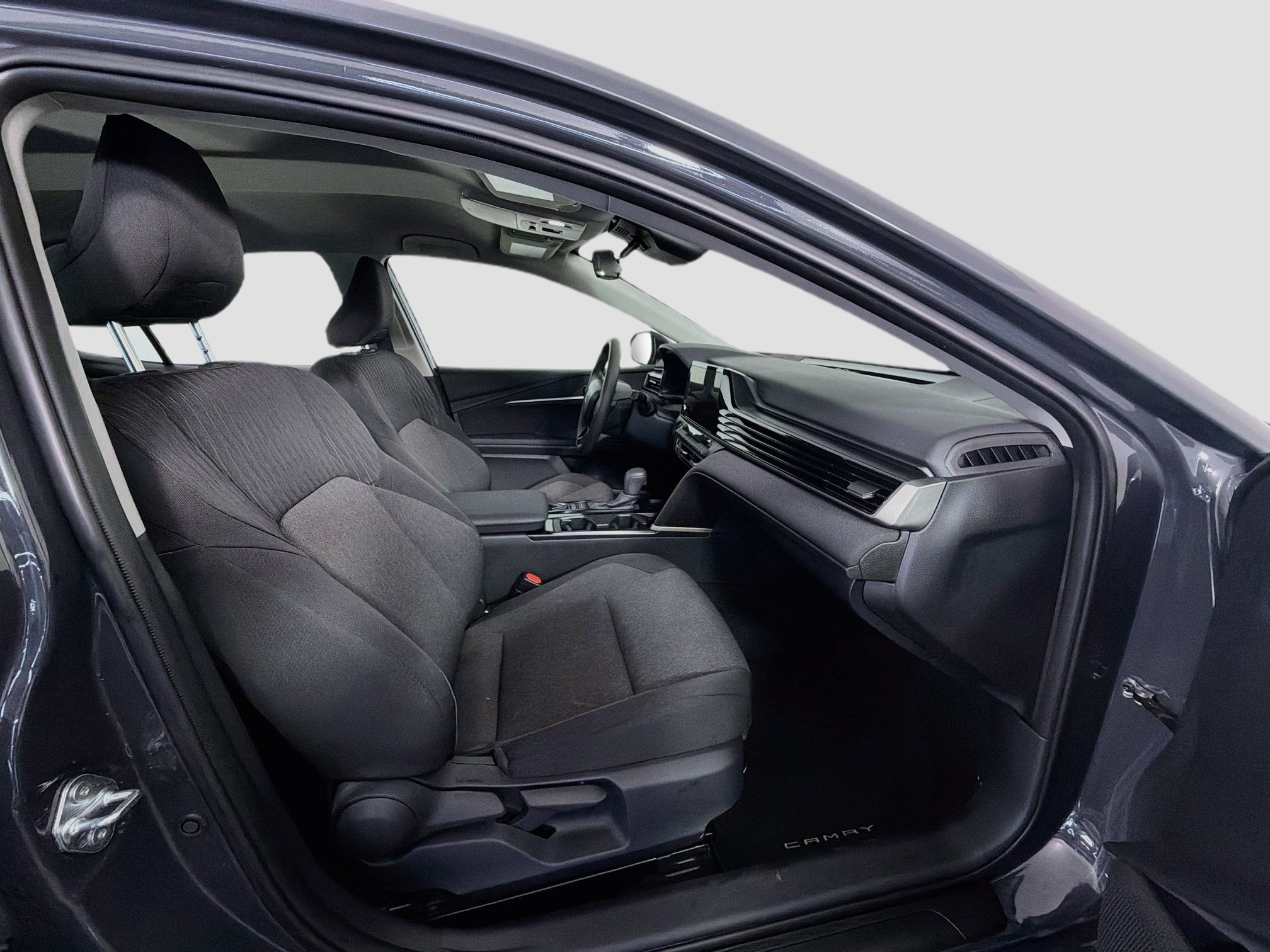 Used 2026 Toyota Camry LE FWD image 31