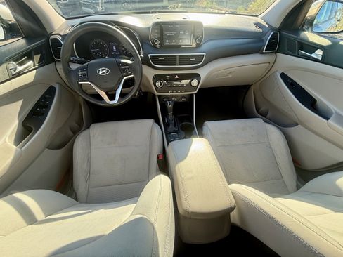 Used 2019 Hyundai Tucson SE image 23