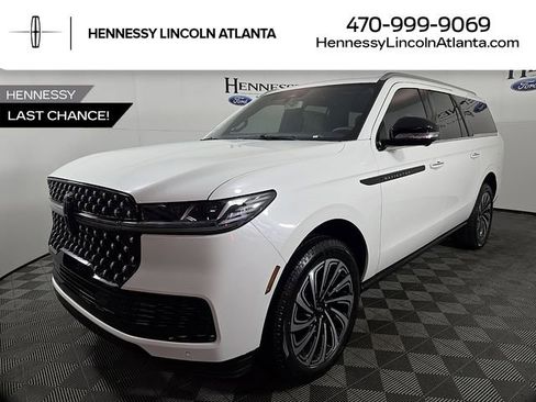 New 2025 Lincoln Navigator L Black Label AWD/4WD image 1