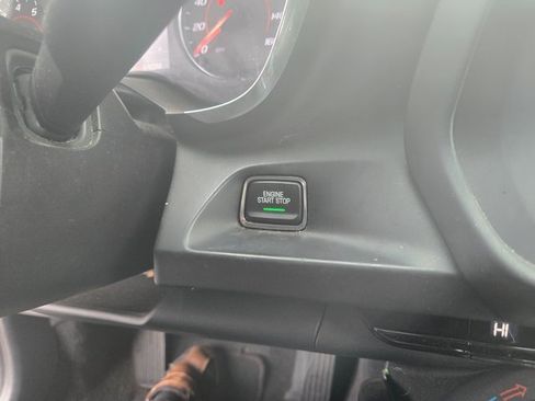 Used 2019 Chevrolet Camaro LT image 17