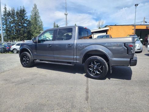 Used 2016 Ford F150 XLT w/ Equipment Group 302A Luxury AWD/4WD image 7
