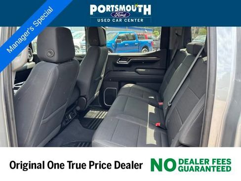 Used 2024 GMC Sierra 1500 SLE image 4