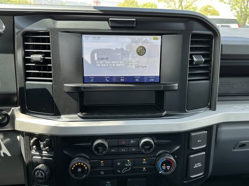 New 2026 Ford F250 XL w/ XL Chrome Package image 27