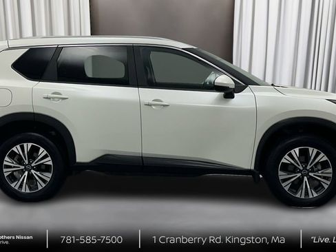 Certified 2023 Nissan Rogue SV w/ SV Premium Package AWD/4WD image 4