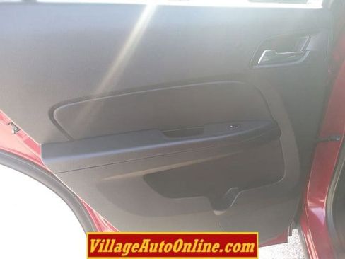 Used 2015 Chevrolet Equinox LT w/ Driver Convenience Package image 26