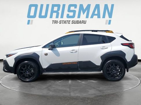 Used 2025 Subaru Crosstrek 2.5i Wilderness AWD/4WD image 3