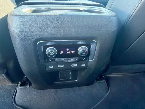 Used 2023 Chevrolet Tahoe LT w/ LT Signature Plus Package AWD/4WD image 19