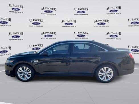 Used 2016 Ford Taurus SEL image 2