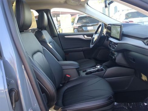 New 2025 Ford Escape Base w/ PHEV Premium Package image 31