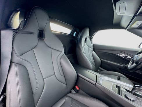 Used 2023 BMW Z4 sDrive30i w/ Driving Assistance Package image 17