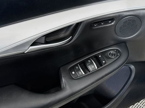 Used 2021 INFINITI QX50 Essential w/ Convenience Package FWD image 18