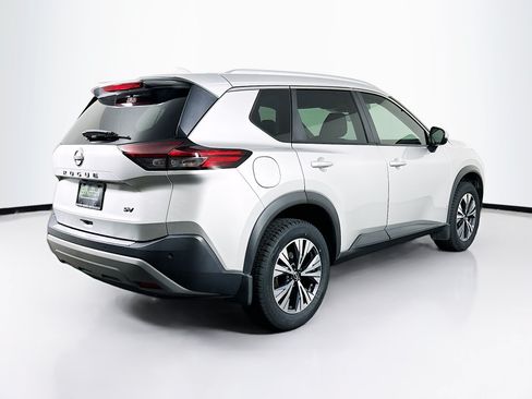 Used 2022 Nissan Rogue SV w/ SV Premium Package FWD image 9