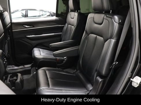 Used 2023 Jeep Grand Cherokee L Limited w/ Trailer Tow Group (B) image 11