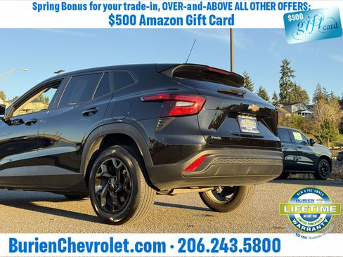 Used 2025 Chevrolet Trax LS w/ LS Convenience Package image 41