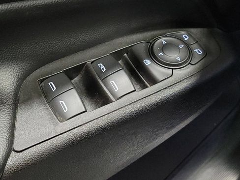 Used 2021 Chevrolet Equinox LT image 27