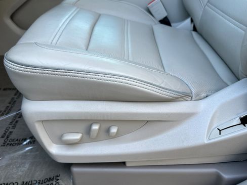 Used 2018 GMC Yukon Denali w/ Denali Ultimate Package image 13