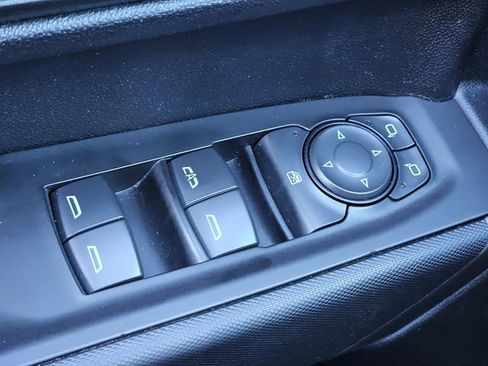 Used 2021 Chevrolet Silverado 1500 Custom image 20