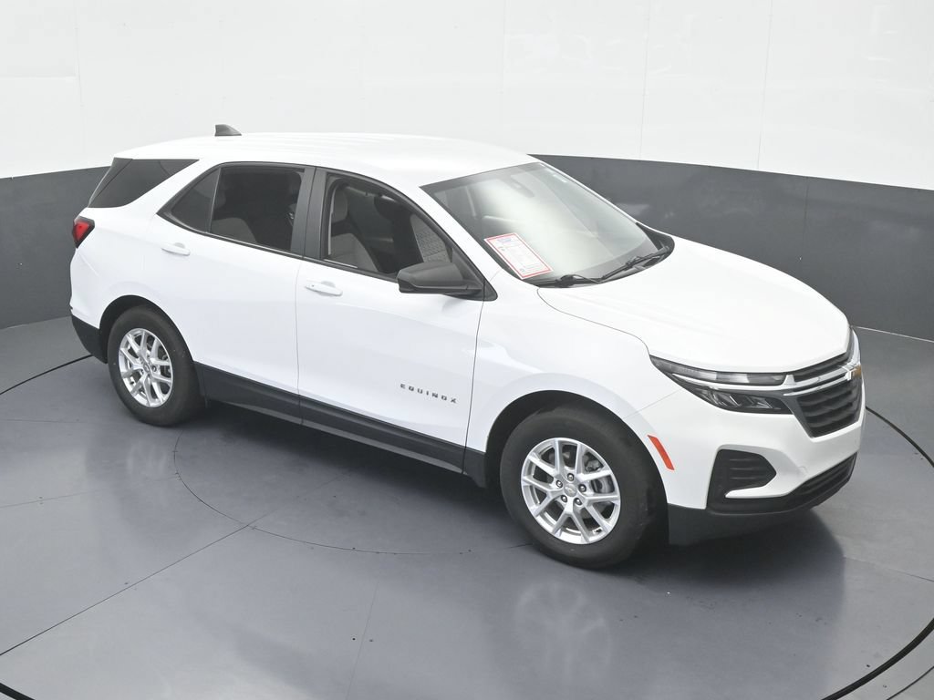 Used 2024 Chevrolet Equinox LS w/ LS Convenience Package FWD image 52