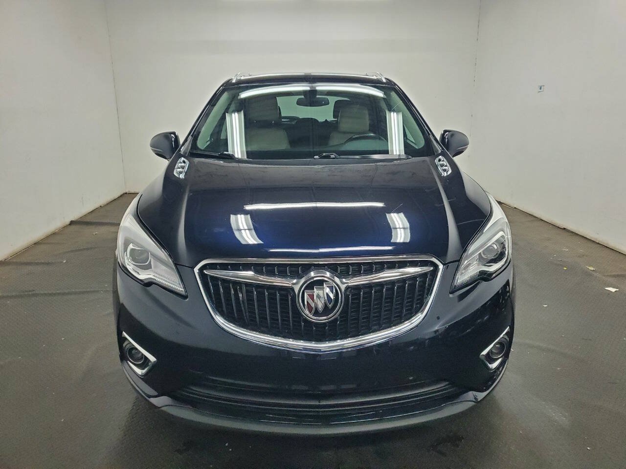 Used 2020 Buick Envision Essence w/ LPO, Cargo Package AWD/4WD image 2