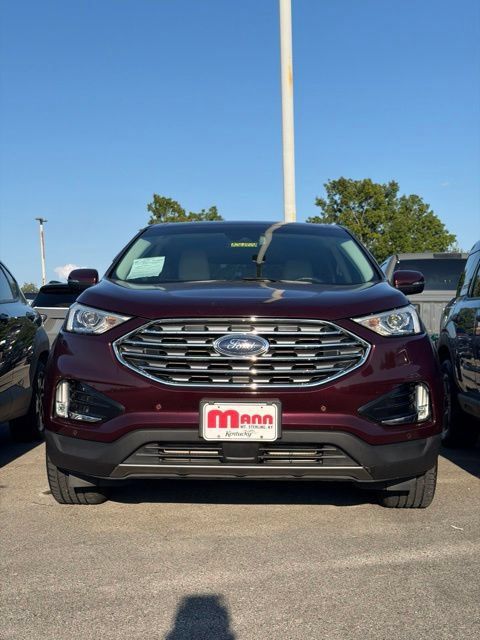 Used 2021 Ford Edge Titanium AWD/4WD image 10