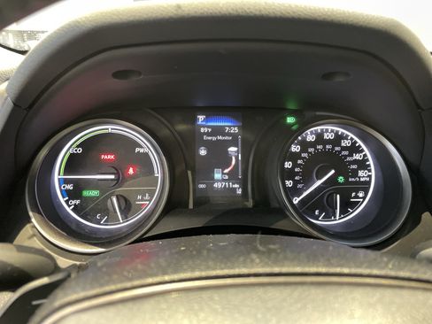 Used 2024 Toyota Camry SE FWD image 21