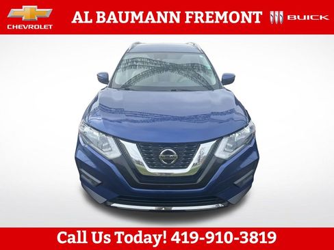 Used 2020 Nissan Rogue SV AWD/4WD image 2