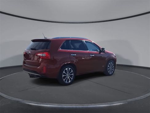 Used 2014 Kia Sorento SX w/ 3rd Row Package image 8