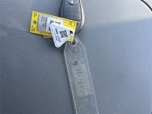 Used 2018 RAM 1500 4x4 Crew Cab w/ Protection Group image 30