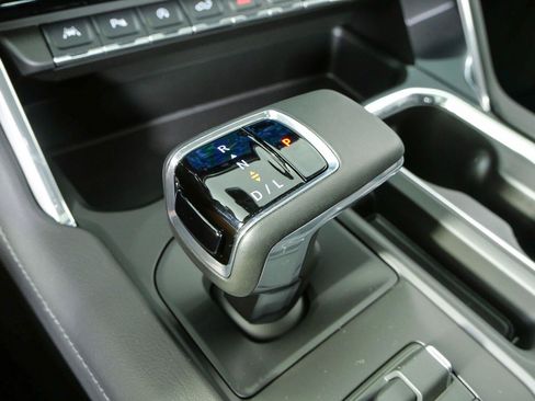 New 2026 GMC Sierra 1500 Denali AWD/4WD image 18