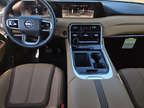 New 2026 Nissan Armada SL image 5