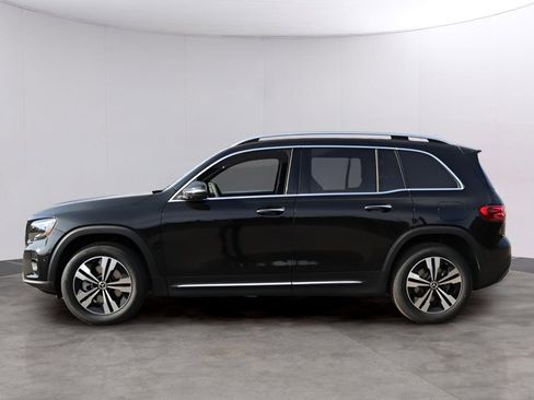 New 2026 Mercedes-Benz GLB 250 4MATIC image 4