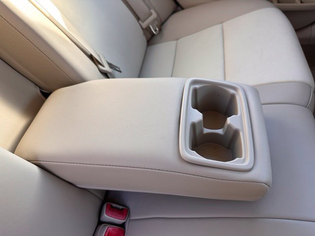 Used 2012 Toyota Camry XLE w/ Leather Pkg FWD image 36