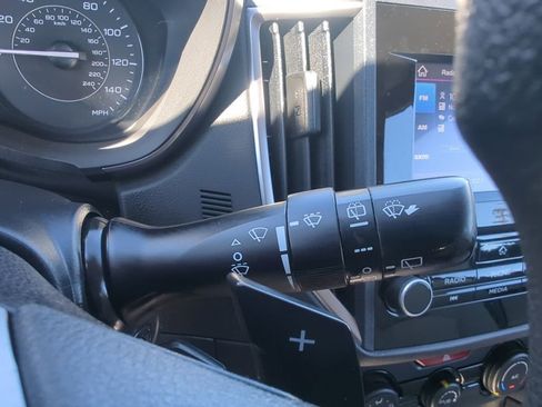 Used 2019 Subaru Impreza 2.0i Premium w/ Eyesight & BSD/Rcta & SRF image 28