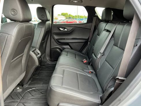 Used 2023 Chevrolet Blazer LT AWD/4WD image 4