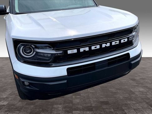 Used 2022 Ford Bronco Sport Outer Banks w/ Tech Package AWD/4WD image 4