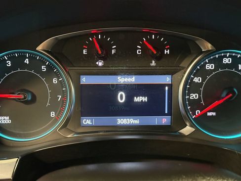 Used 2023 Chevrolet Traverse LT AWD/4WD image 79