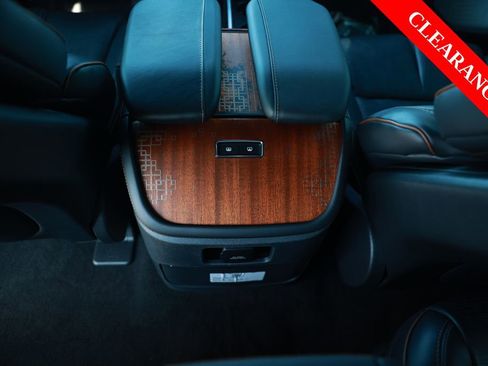 Used 2025 Lincoln Navigator Black Label AWD/4WD image 33