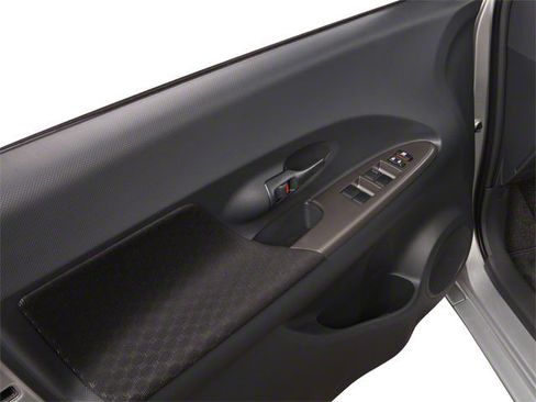Used 2010 Scion xD FWD image 11
