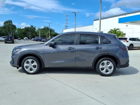 Used 2023 Honda HR-V LX image 4
