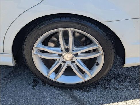 Used 2014 Mercedes-Benz C 250 Sedan image 20