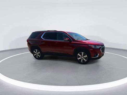 Used 2018 Chevrolet Traverse LT FWD image 13
