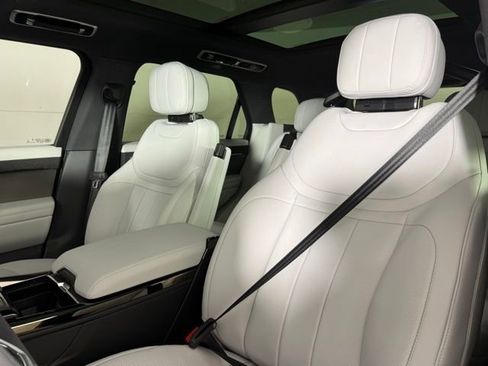 New 2026 Land Rover Range Rover Sport SE AWD/4WD image 15