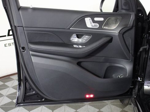 Certified 2026 Mercedes-Benz GLE 580 4MATIC image 11