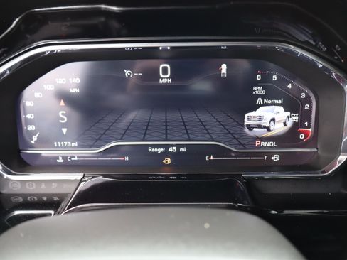 Used 2025 GMC Sierra 1500 Elevation image 25