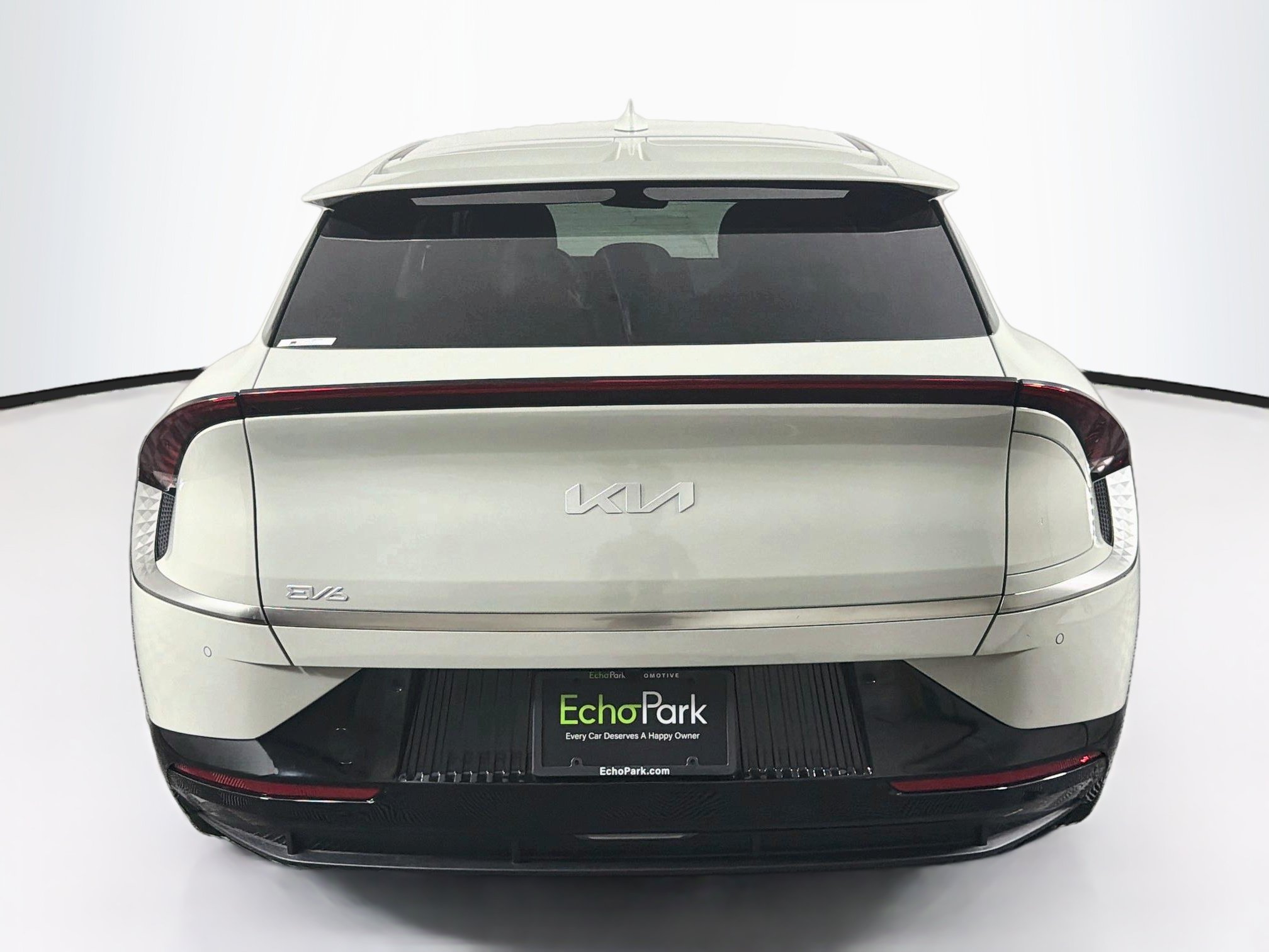 Used 2024 Kia EV6 Wind w/ Wind Technology Package RWD image 7