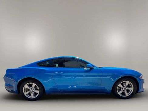 Used 2020 Ford Mustang Coupe RWD image 14